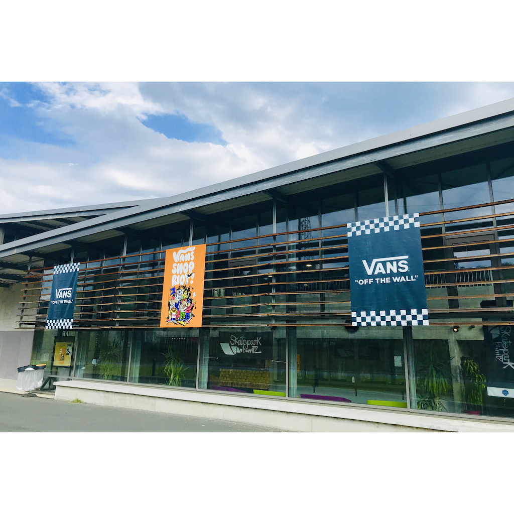 Enseigne Evénement